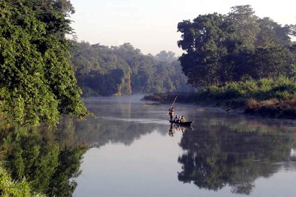 Chitwan Safari Camp & Lodge โซราฮา ภายนอก รูปภาพ